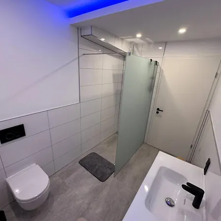 Kuerenzer Auszeit Apartamento Trier