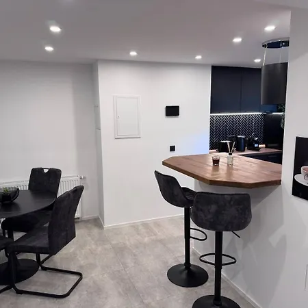 Kuerenzer Auszeit Apartamento Trier